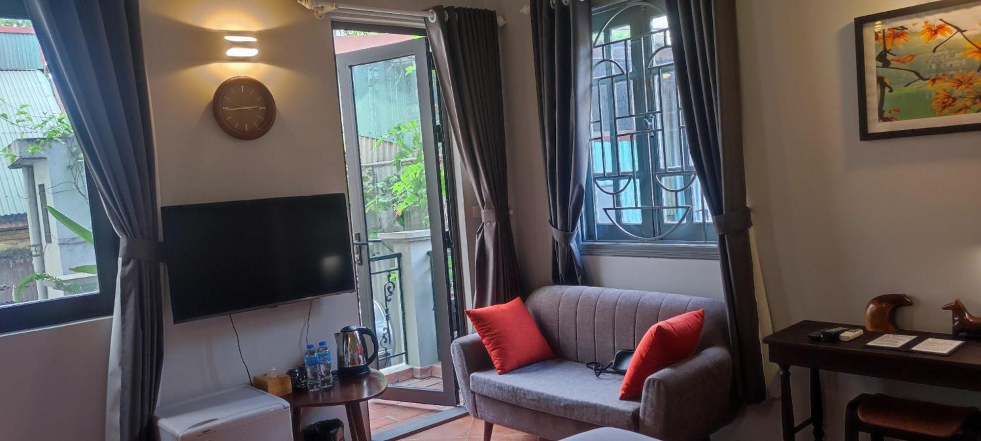 T Home Balcony Homestay Ханой Екстер'єр фото